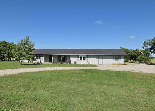 Property at 23501 County Road 100, Perry, OK 73077, 4 beds, 2 baths