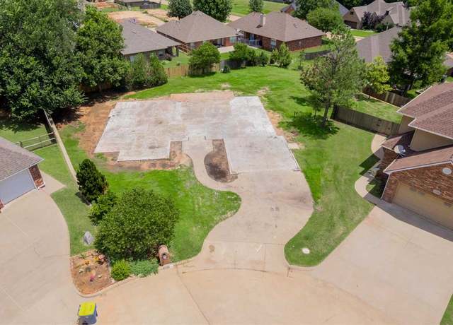 Property at 1011 S Pecan Lk, Stillwater, OK 74074