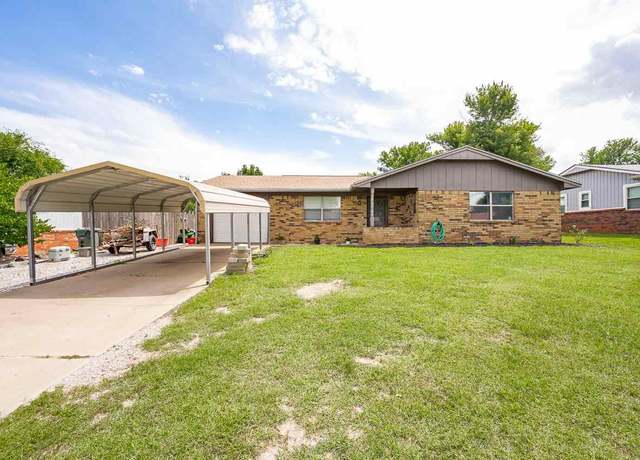 Property at 208 E Tower Ave, Perry, OK 73077, 3 beds, 1.5 baths