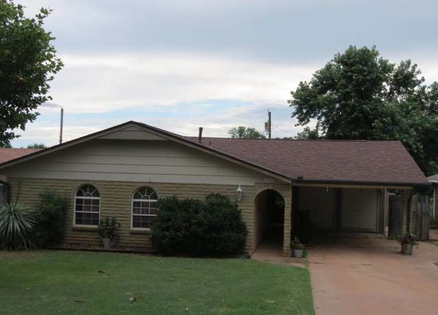 Property at 1304 N 14th St, Perry, OK 73077, 3 beds, 2 baths
