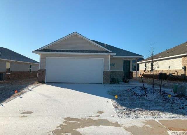 Property at 1805 E Krayler Ave, Stillwater, OK 74075, 3 beds, 2 baths