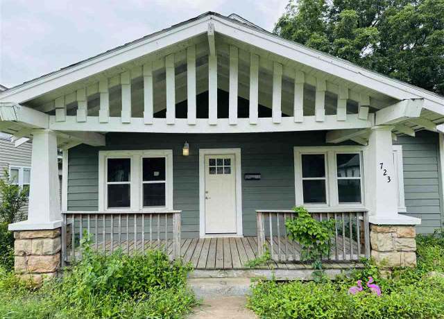 Property at 723 E Maple St, Cushing, OK 74023, 3 beds, 1 bath