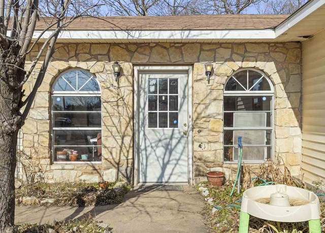 Property at 106 W Burris Rd, Stillwater, OK 74075, 3 beds, 2 baths