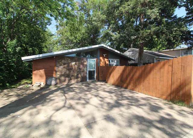 Property at 514 N Husband St, Stillwater, OK 74075, 2 beds, 1 bath