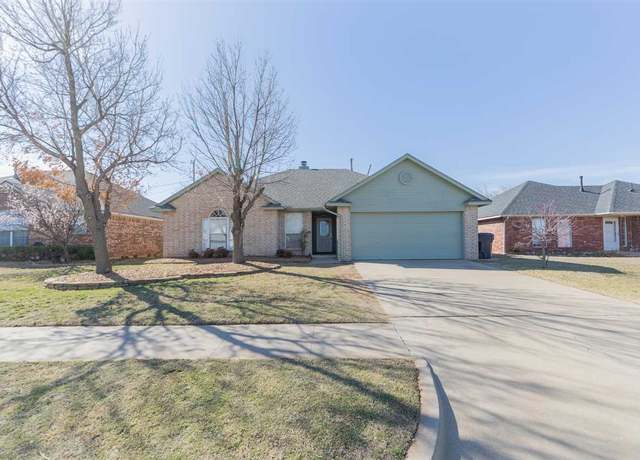 Property at 10216 NW 45th St, Yukon, OK 73099, 3 beds, 2 baths