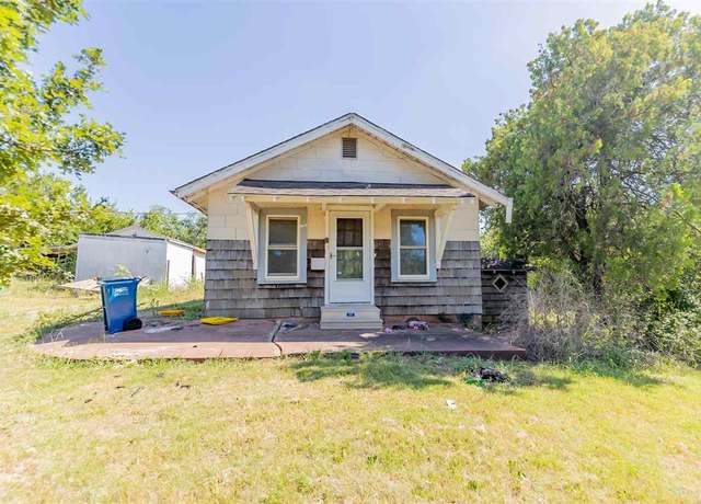 Property at 811 W 22nd Ave, Stillwater, OK 74074, 3 beds, 1.5 baths