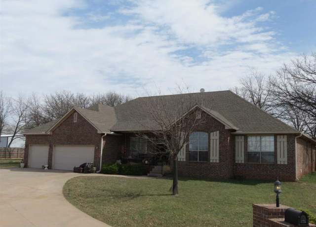 Property at 4717 White Oak Dr, Stillwater, OK 74074, 4 beds, 2 baths