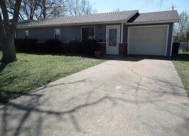Property at 1325 E 4th Ave, Stillwater, OK 74074, 3 beds, 1 bath