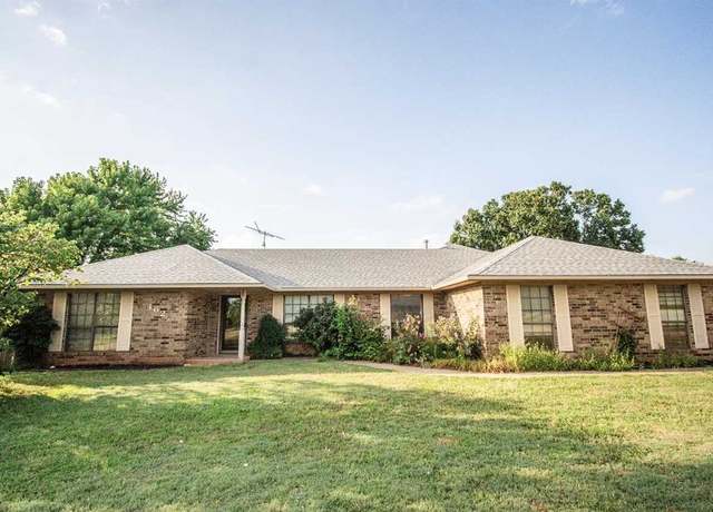 Property at 4620 W 12th St, Stillwater, OK 74074, 4 beds, 2 baths