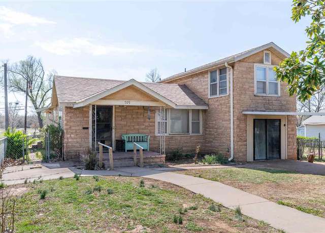Property at 709 W 10th St, Stillwater, OK 74074, 4 beds, 1.5 baths