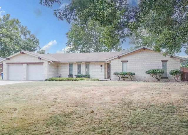 Property at 2915 W 18th Ave, Stillwater, OK 74074, 3 beds, 2 baths