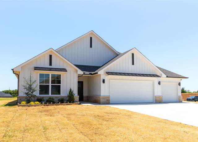 Property at 105 Bandera St, Stillwater, OK 74074, 4 beds, 2.5 baths