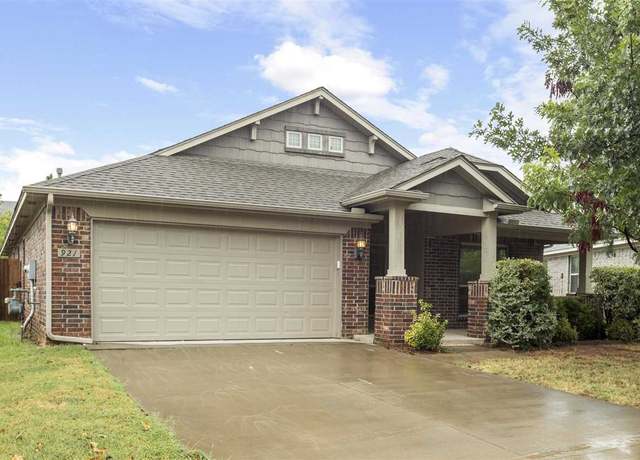 Property at 921 S Linford Dr, Stillwater, OK 74074, 4 beds, 2 baths