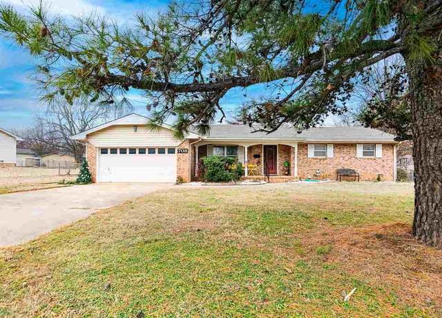Property at 708 W Hartwood Ave, Stillwater, OK 74075, 3 beds, 2 baths
