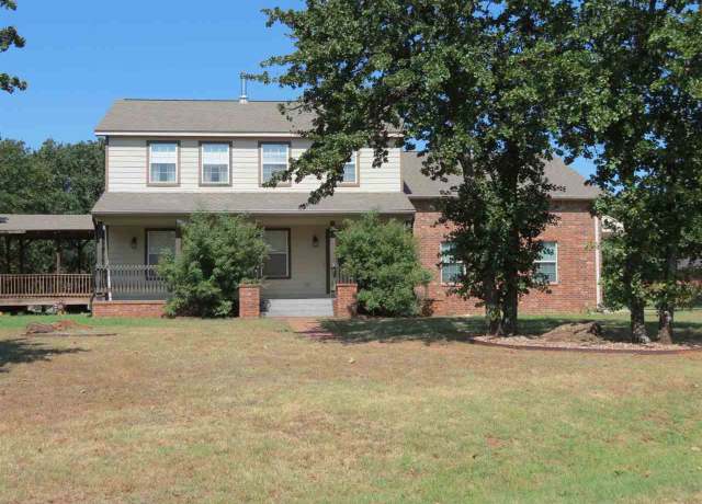 Property at 1918 Royal Oak Dr, Stillwater, OK 74074, 3 beds, 2.5 baths