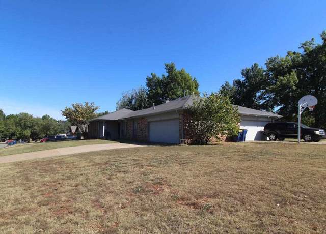 Property at 1805 S Hillside St, Stillwater, OK 74074, 6 beds, 4 baths
