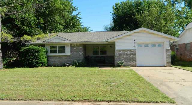 Photo of 924 E Will Rogers Dr, Stillwater, OK 74075