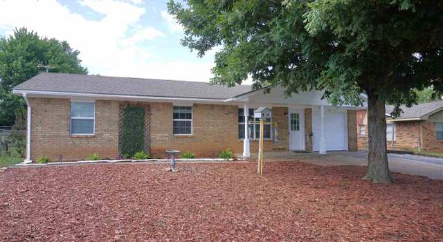 Photo of 207 E Tower, Perry, OK 73077