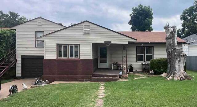 Photo of 1406 6th St, Perry, OK 73077