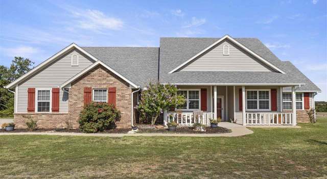 Photo of 325 N Clay Rd, Yale, OK 74085