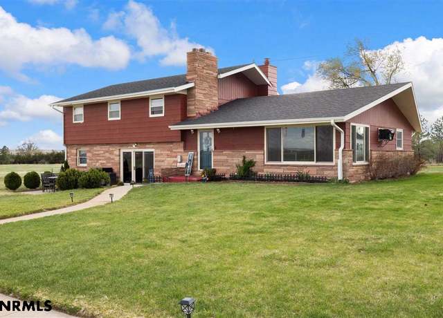 Property at 3767 Longhorn Rd, Kimball, NE 69145, 4 beds, 3 baths