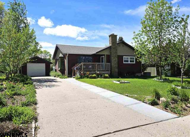 Property at 416 S Adams St, Kimball, NE 69145, 3 beds, 2 baths
