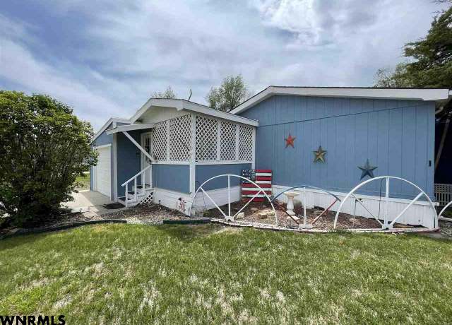Property at #1 Cedarwood Grv, Gering, NE 69341, 3 beds, 2 baths
