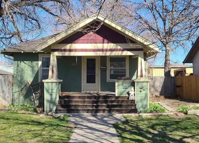 Property at 2417 Avenue A, Scottsbluff, NE 69361, 3 beds, 2 baths