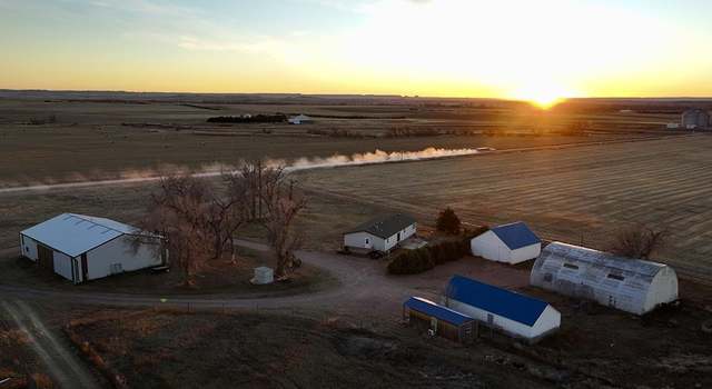 Photo of 40 E Dakota Junction Rd, Chadron, NE 69337