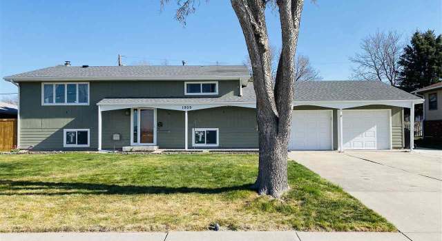Photo of 1909 E 27th St, Scottsbluff, NE 69361