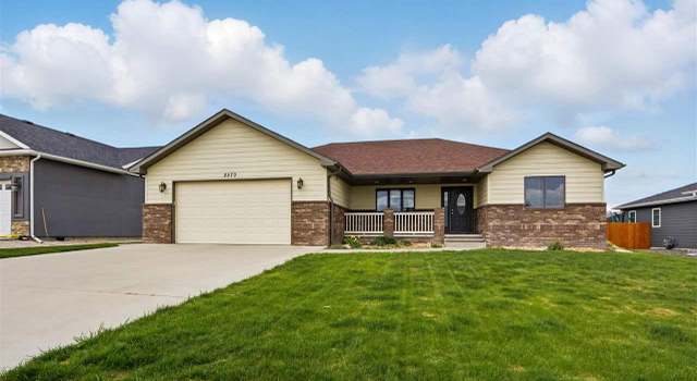 Photo of 2570 Settler Dr, Gering, NE 69341