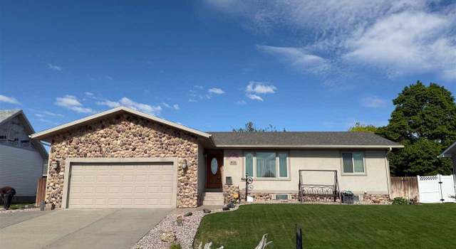 Photo of 805 17th St, Gering, NE 69341