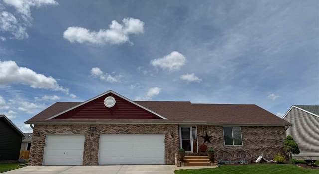 Photo of 955 18th St, Gering, NE 69341