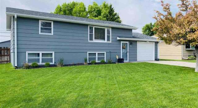 Photo of 2665 Chateau Way, Gering, NE 69341
