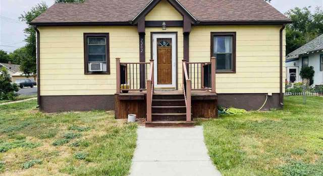 Photo of 2202 Avenue D, Scottsbluff, NE 69361