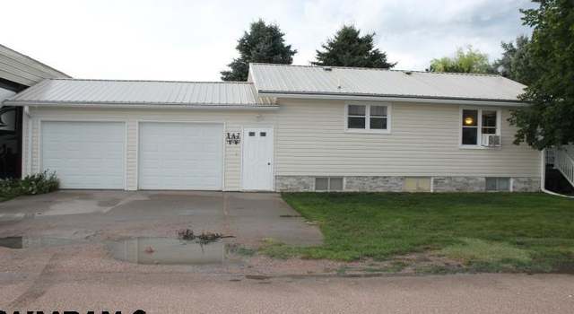 Photo of 405 Horrum St, Dix, NE 69133
