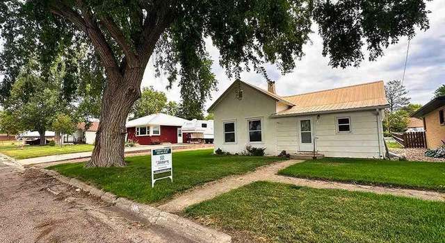 Photo of 217 North Post St, Hay Springs, NE 69347