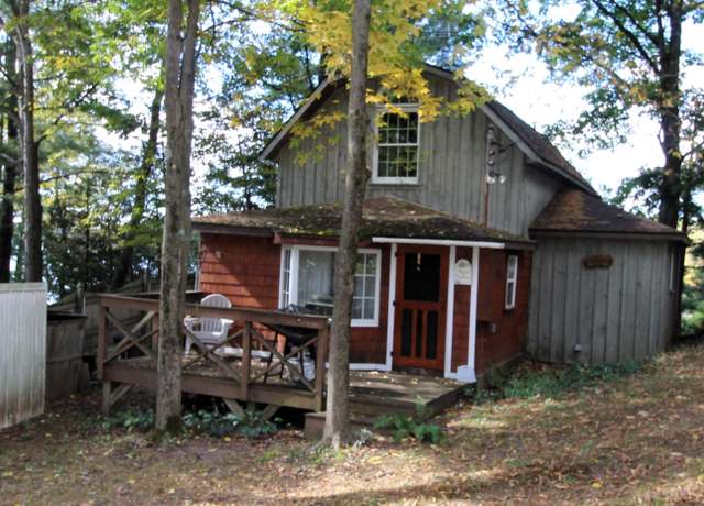 Property at 54 Greystone Ln, Hammond, NY 13646, 2 beds, 1 bath