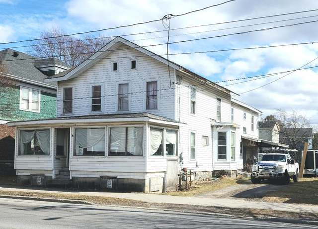 Property at 727 Ford St, Ogdensburg, NY 13669, 7 beds, 2.5 baths