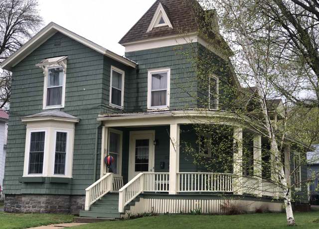 Property at 411 Riverside Ave, Ogdensburg, NY 13669, 4 beds, 3 baths