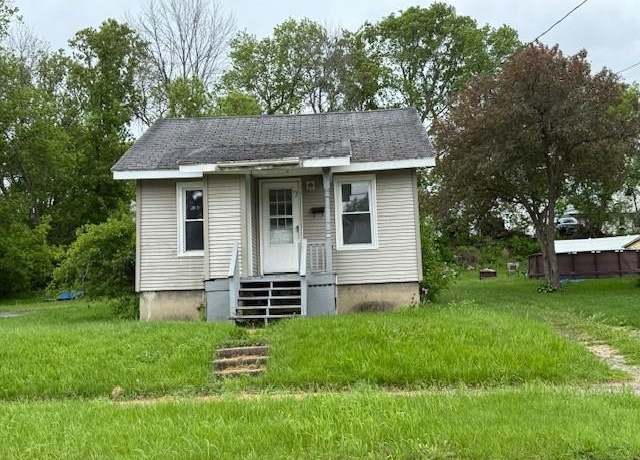 Property at 7 Tamarack St, Massena, NY 13662, 1 bed, 1 bath