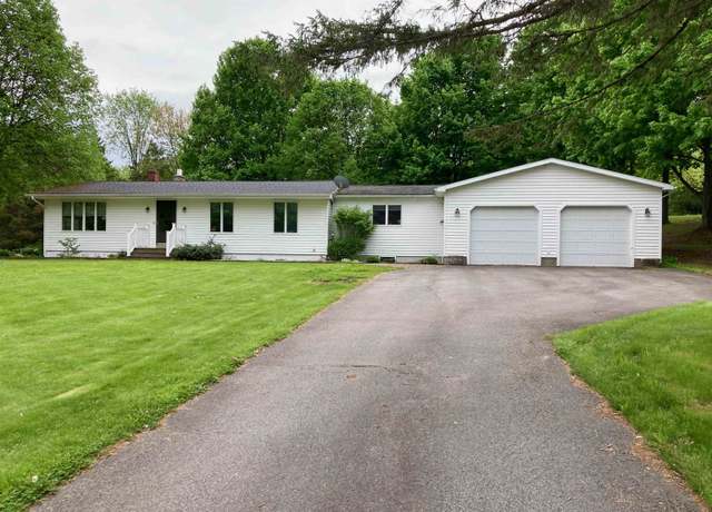 Property at 65 Wright Rd, Potsdam, NY 13676, 3 beds, 1 bath