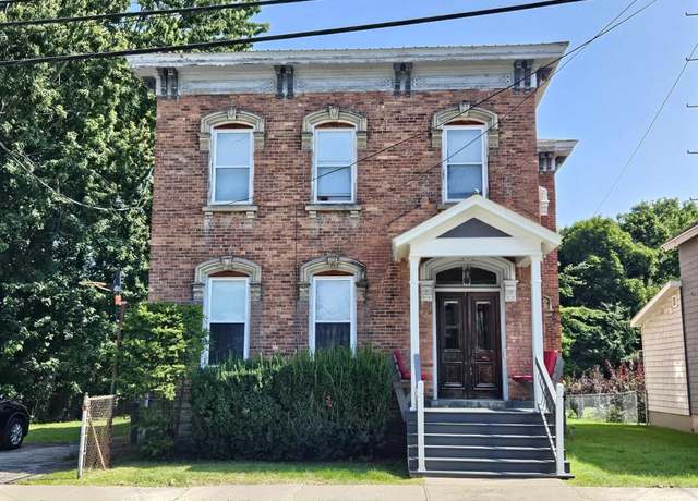 Property at 414 Elizabeth St, Ogdensburg, NY 13669, 4 beds, 2.5 baths