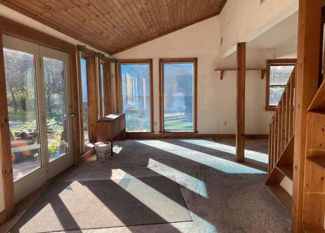 Property at 312 Mcintyre Rd, Winthrop, NY 13697, 3 beds, 1 bath
