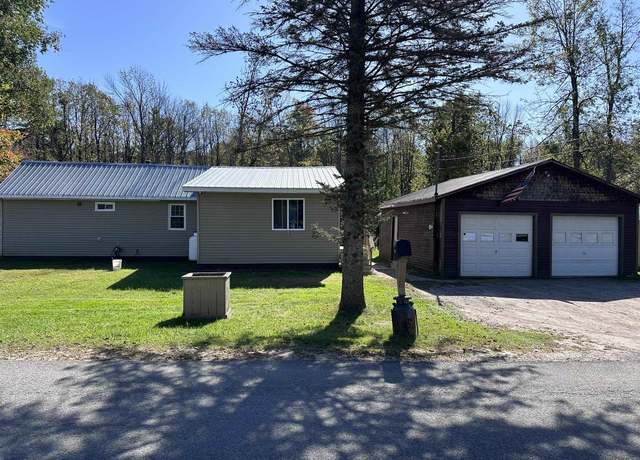 Property at 195 W Cotter Rd, Brasher Falls, NY 13613, 3 beds, 1 bath
