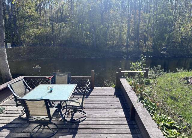 Property at 195 W Cotter Rd, Brasher Falls, NY 13613, 3 beds, 1 bath