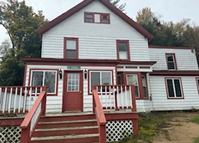 Property at 20 Sumner Ln, Saranac Lake, NY 12983, 4 beds, 2 baths