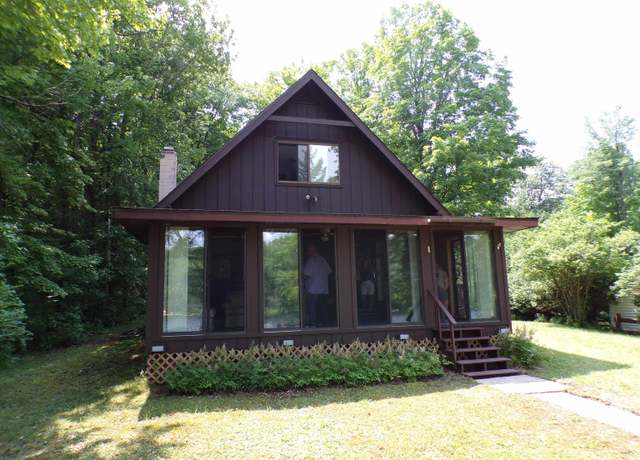 Property at 114 T Alexander Dr, Colton, NY 13625, 3 beds, 1.5 baths