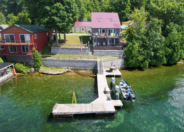 Property at 255 River Road East Rd, Morristown, NY 13664, 3 beds, 2.5 baths