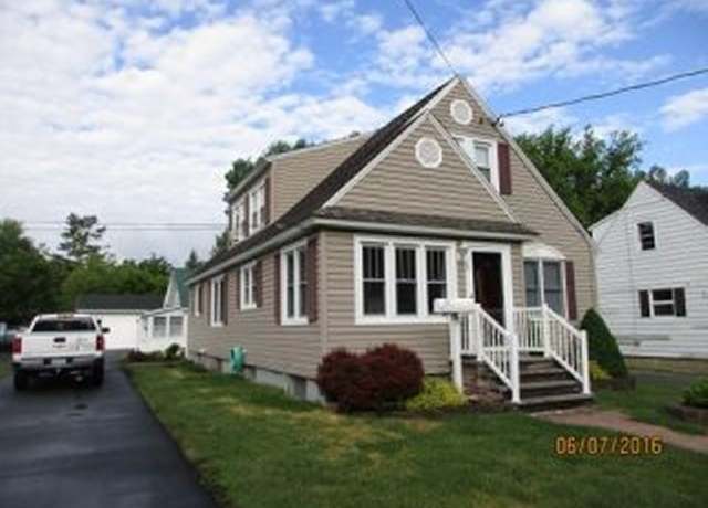 Property at 50 & 50 1/2 Parker Ave, Massena, NY 13662, 5 beds, 3.5 baths